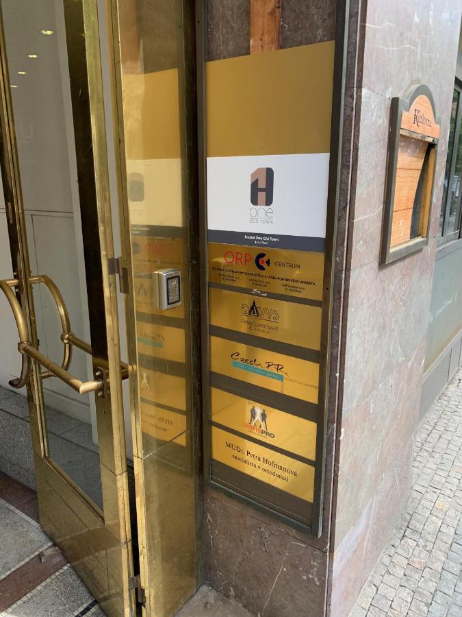Onefam Old Town Vandrerhjem Praha Eksteriør bilde